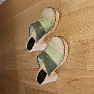 Swedish Hasbeens - Green Heeled Clogs